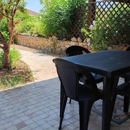 Baja Turchese A Due Passi Dal Mare Όλμπια